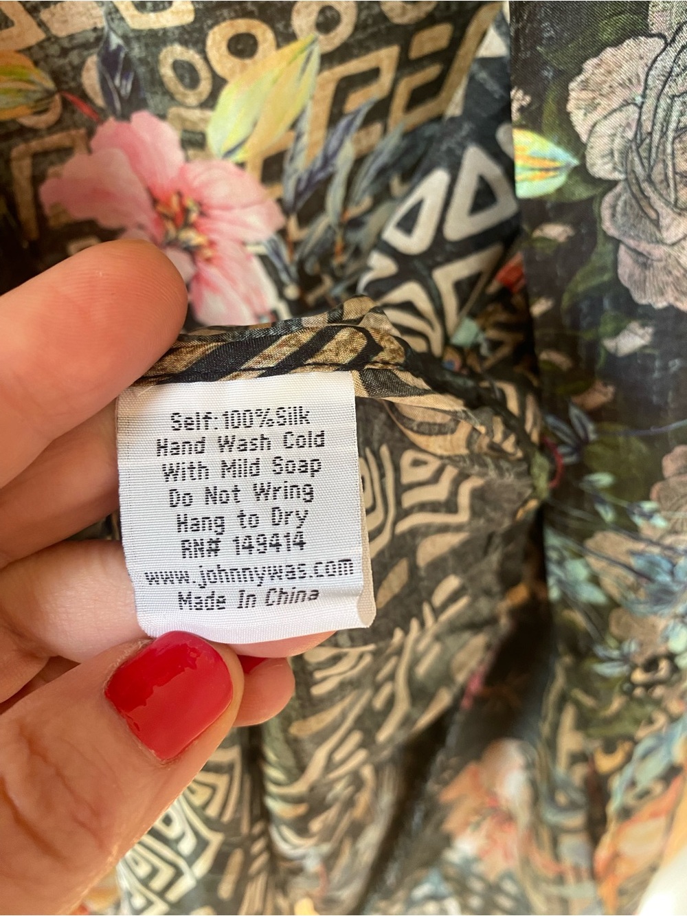 NWOT Johnny Was Black Floral Patchwork Silk Kimono size L - Picture 8 of 16